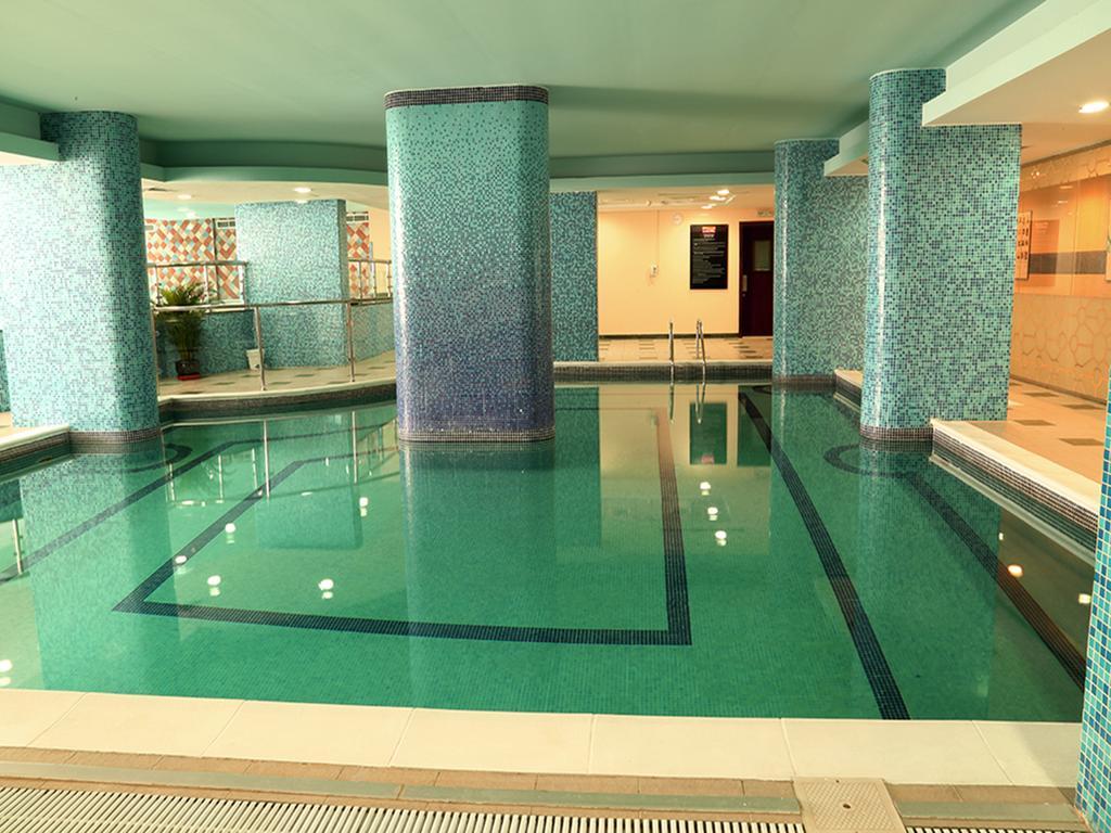 Arcadia Hotel Suites Charjah Extérieur photo