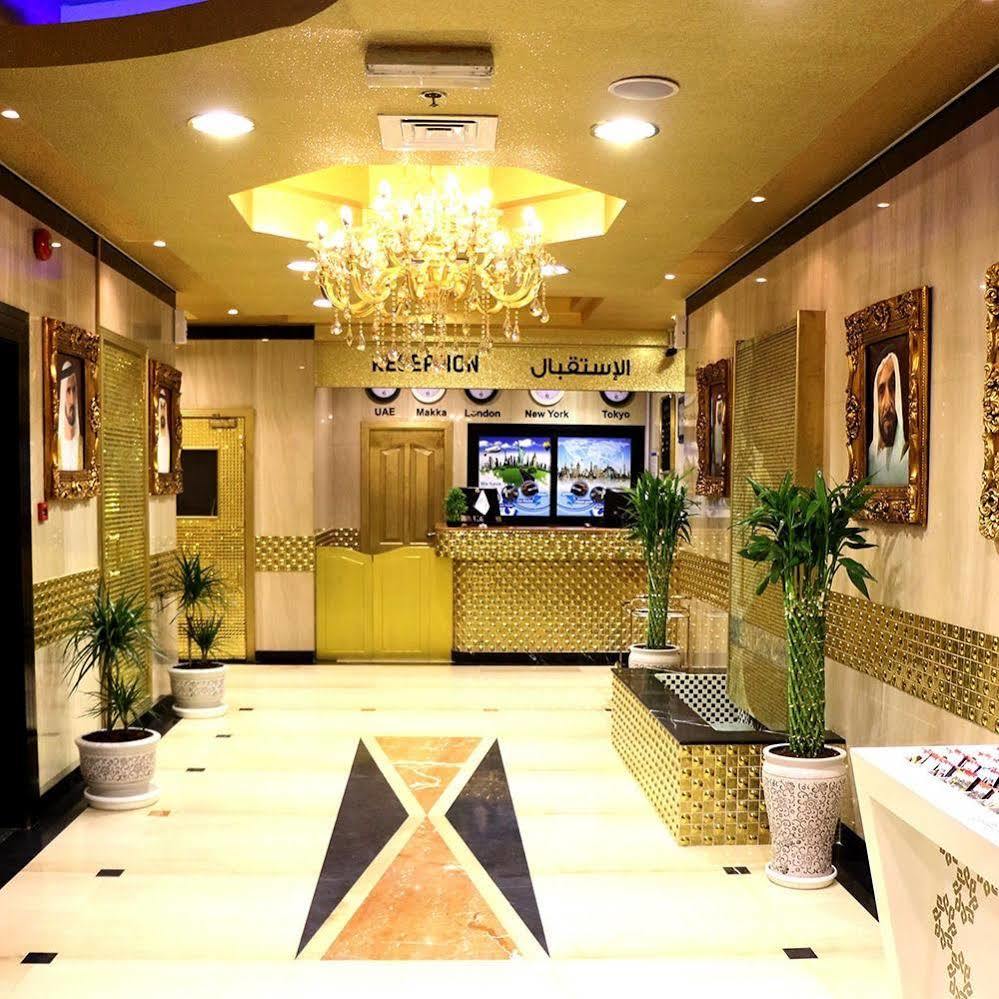 Arcadia Hotel Suites Charjah Extérieur photo